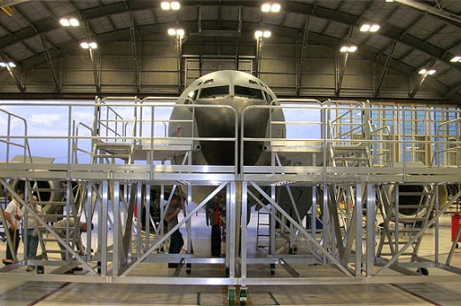 sc2-sideimg-defense-liftsafe-group